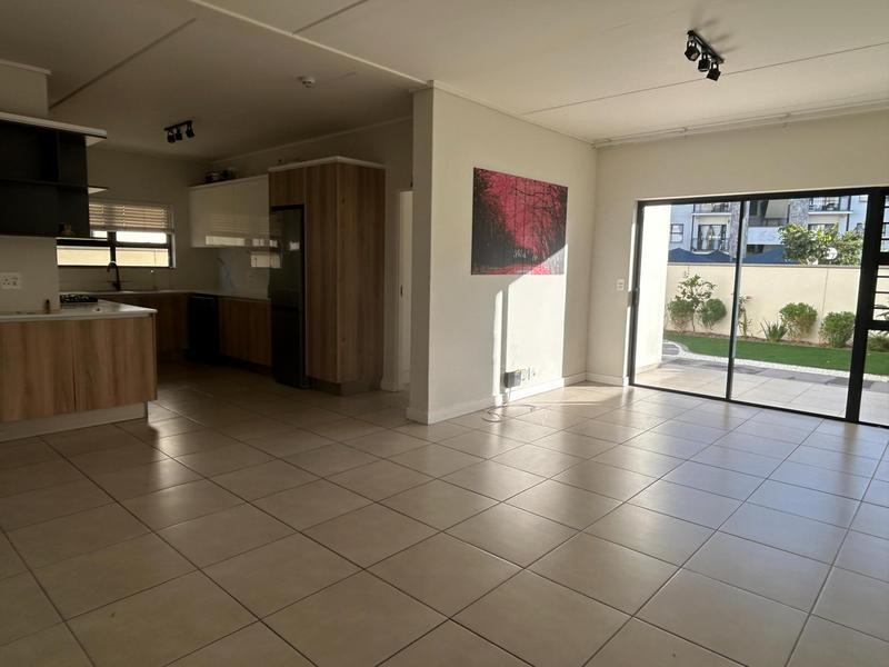 To Let 3 Bedroom Property for Rent in Sandown Western Cape